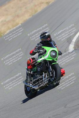 media/Nov-12-2023-Classic Track Days (Sun) [[11f17acb81]]/Group 3/session 2 turn 9/